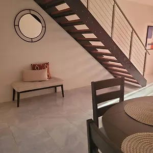 Holiday home Tranquil 2 Bedroom Townhouse In, Discovery Bay